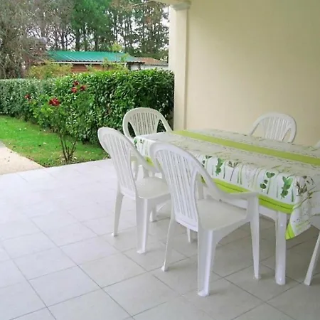Maison Les Mathes, 3 Pieces, 4 Personnes - Fr-1-305b-11 Сasa de vacaciones *